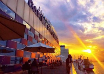 Bukan Pelabuhan Biasa! Ini Alasan Surabaya North Quay Jadi Destinasi Favorit Anak Muda