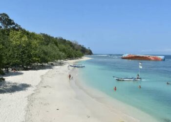 Mau Healing Sungguhan? Ini Alasan Kamu Harus ke Pantai Pangandaran Sekarang Juga